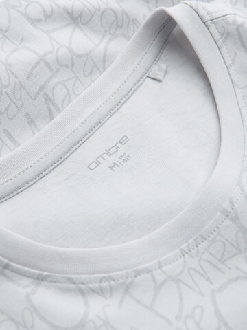 T-Shirt Ombre en blanc