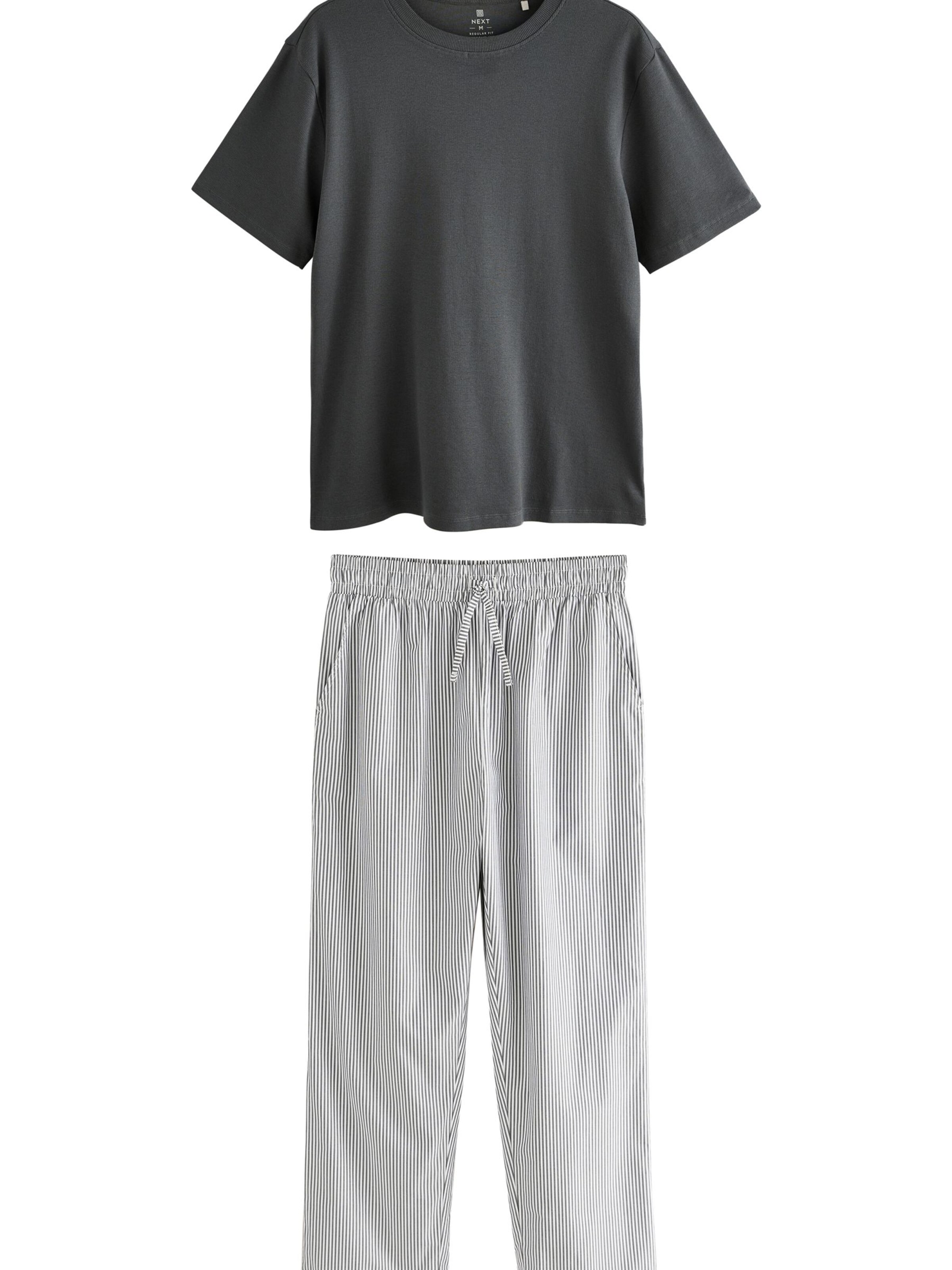 Next Pyjama in Grau: Vorderseite