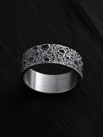 REYTEL Ring 'MOON SURFACE' in Zilver