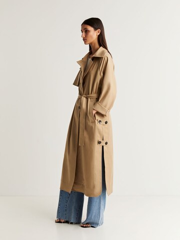 Scalpers Between-Seasons Coat in Beige