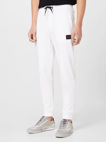 HUGO Tapered Trousers 'Doak' in White: front