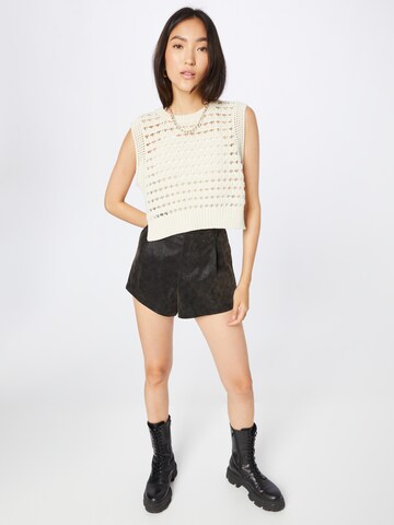 Free People Loosefit Shorts 'ROMA' in Schwarz