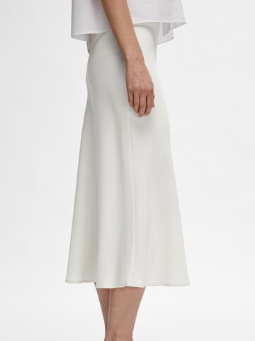 Jupe 'Lena' SELECTED FEMME en blanc