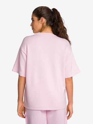 OCEANSAPART T-shirt 'Cruz' i rosa