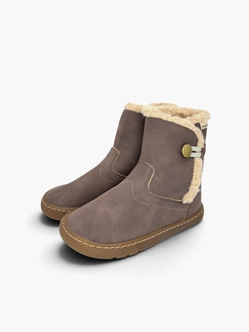 Pisamonas - Bota em castanho