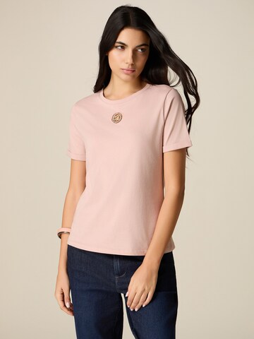 Maglietta di oltre in rosa: frontale