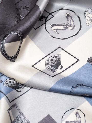 MayTree Scarf 'Victoria' in Blue