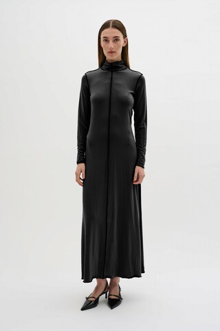 Robe 'Tyler Kiri' KAREN BY SIMONSEN en noir