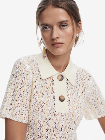 Desigual Sweater in White