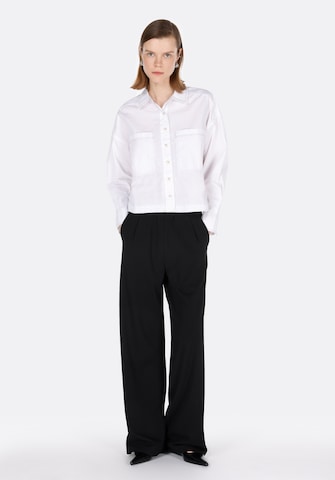 Colin's Wide leg Pleat-Front Pants in Black