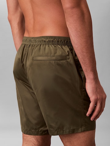 Calvin Klein Swimwear Badeshorts in Grau