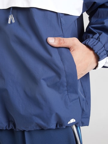 ELLESSE Демисезонная куртка в Синий
