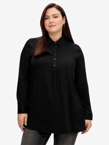 SHEEGO Tunic in Black: front