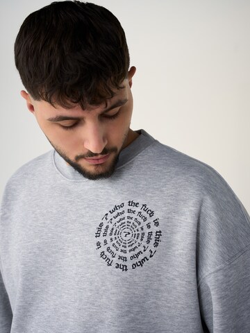 Sweat-shirt 'Luis' ABOUT YOU x Dardan en gris