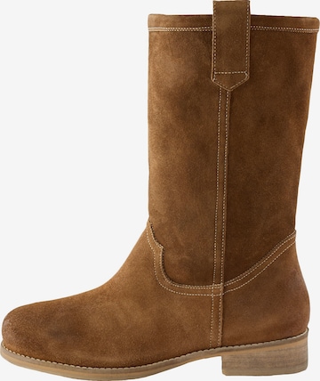 Next Boot in Brown: front