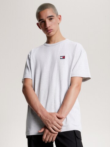 T-Shirt Tommy Jeans en gris : devant