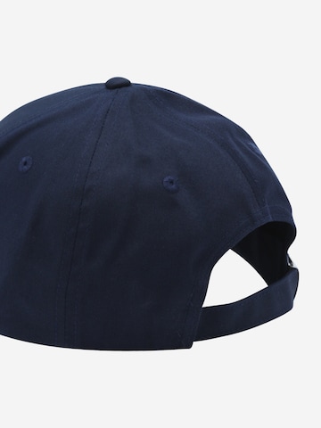 Șapcă de la Calvin Klein pe albastru
