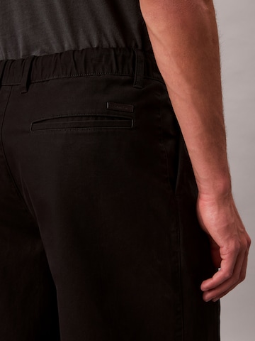 Calvin Klein Loosefit Παντελόνι πλισέ σε μαύρο