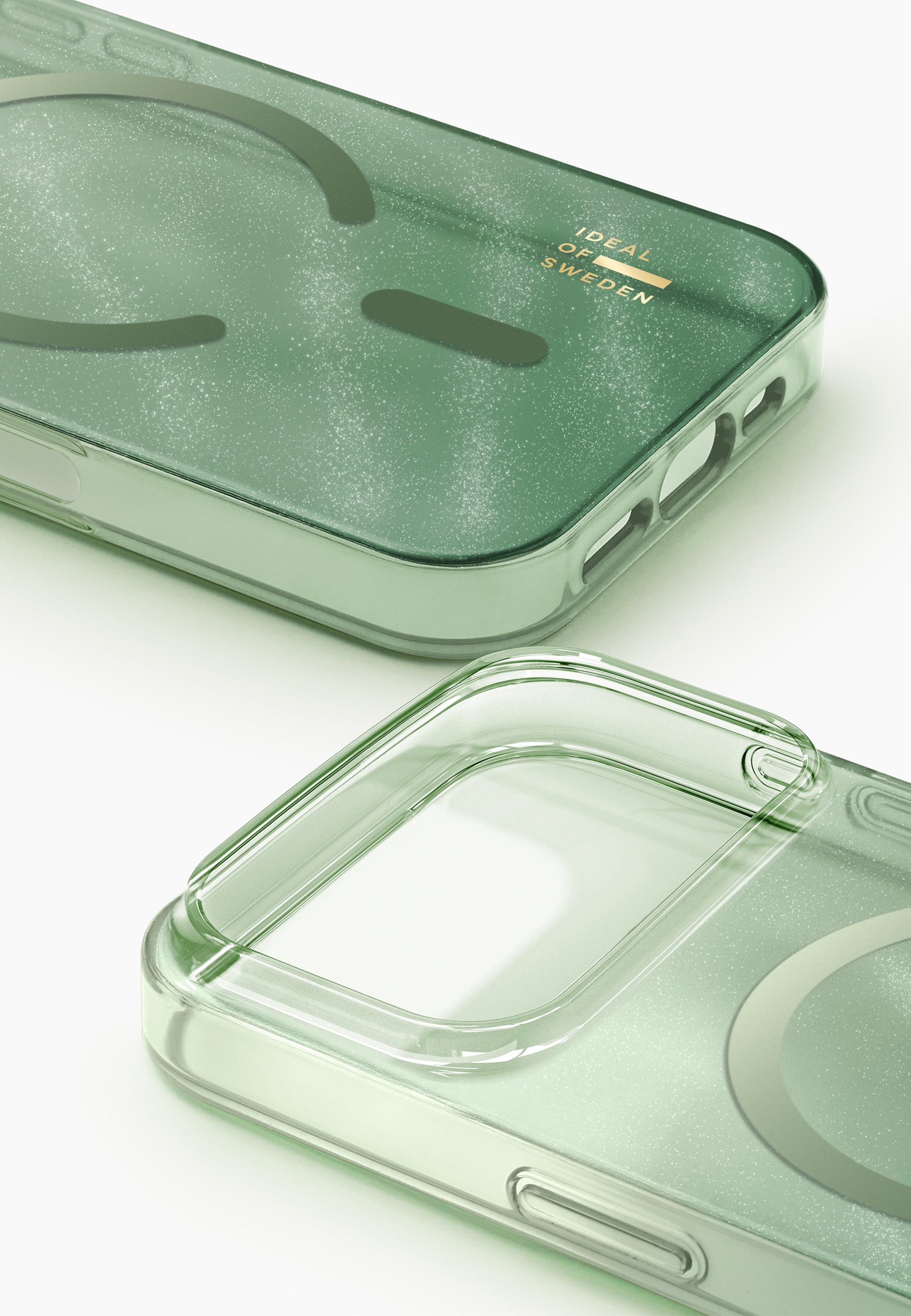 iDeal of Sweden Smartphone case 'iPhone 17 Pro' in Green