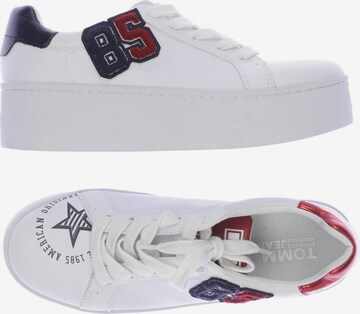 Tommy Jeans Sneakers & Trainers in 39 in White: front