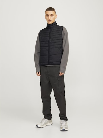 JACK & JONES Kamizelka 'State' w kolorze czarny