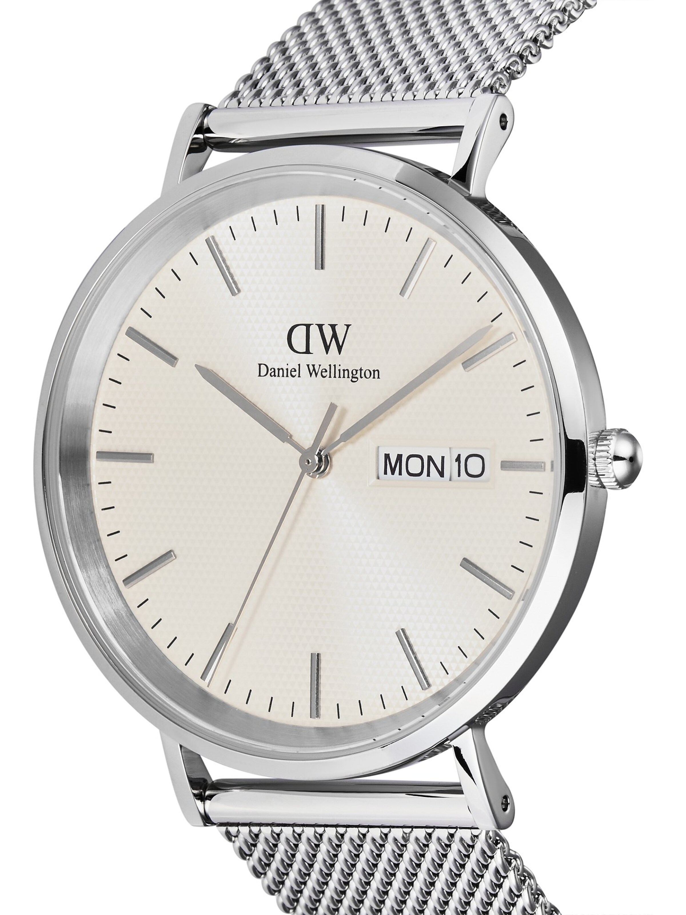 Daniel Wellington Analog watch in Silver