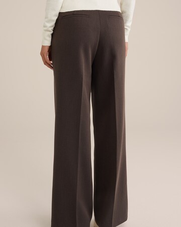 WE Fashion Loose fit Trousers in Brown