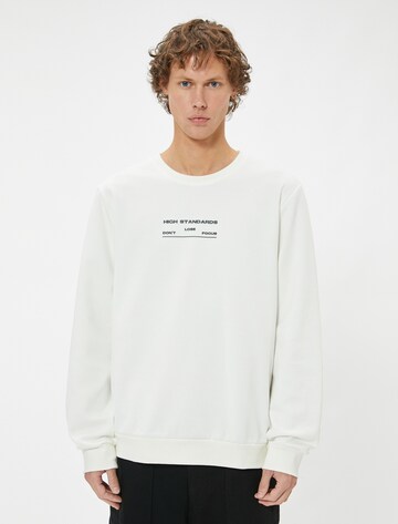 Koton Sweatshirt in White: front