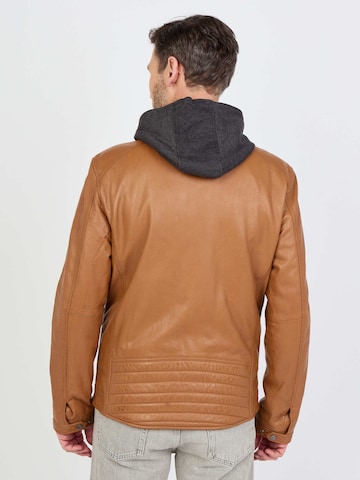 JCC Tussenjas in Bruin