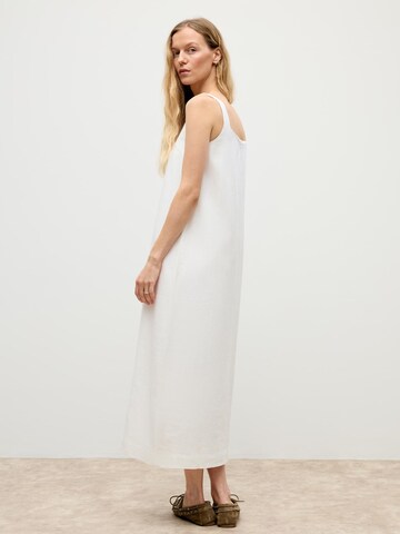 Abito di ABOUT YOU x Marie von Behrens in bianco