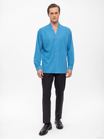 Antioch Regular fit Button Up Shirt in Blue