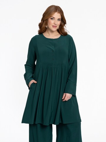 Robe YOEK en vert : devant