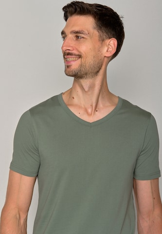GREENBOMB Shirt in Green