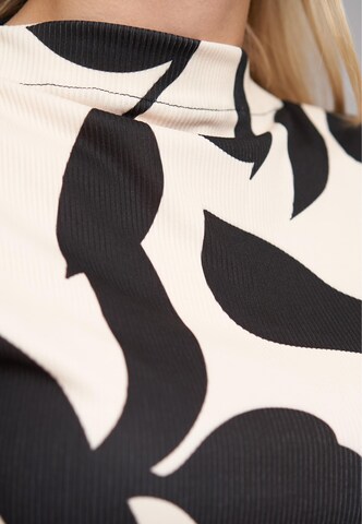 Cloud5ive Blouse in Beige