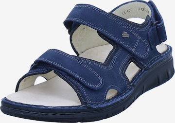 Finn Comfort Sandale 'Wanaka' in Blau: Vorderseite