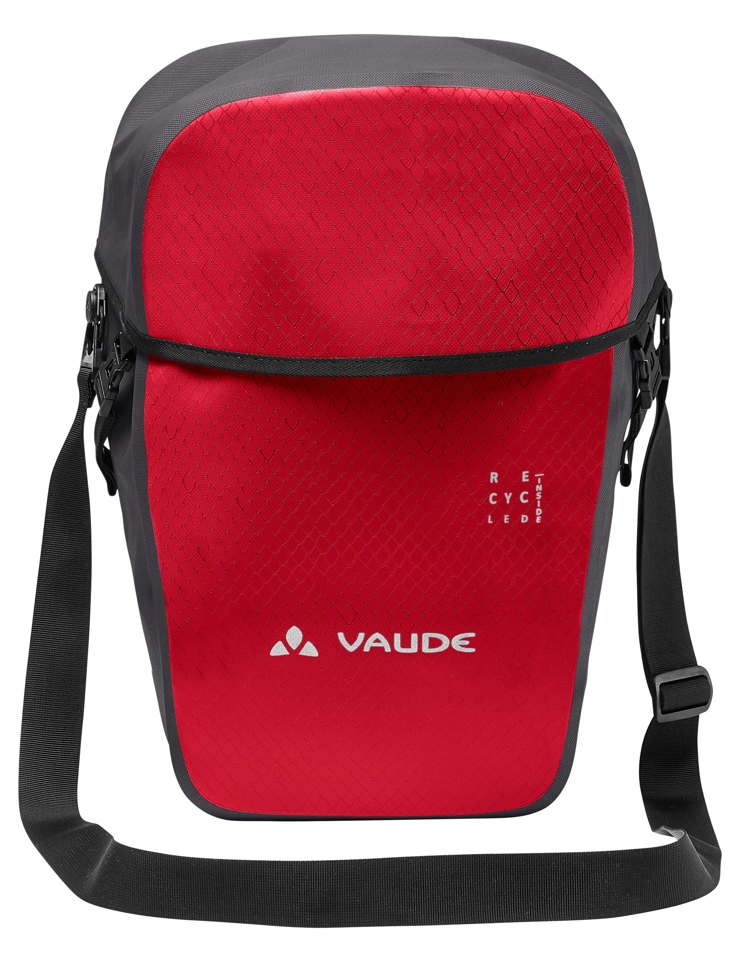 VAUDE Sports bag in Red: front