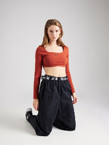Nike Sportswear Shirt in Orange