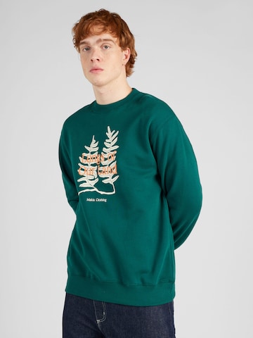 MAKIA Sweatshirt in Groen: voorkant