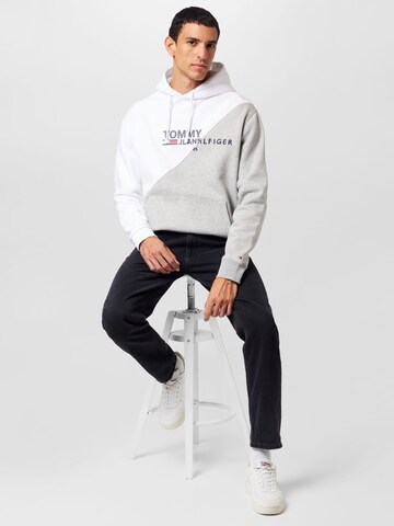 Tommy Jeans Sweatshirt in Weiß