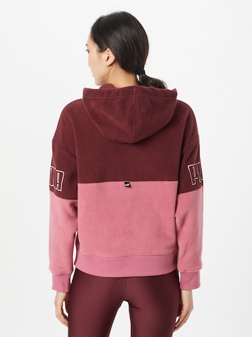 PUMA - Sweatshirt de desporto em roxo