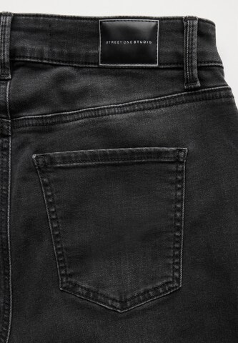 Street One Studio Skinny Jeans in Schwarz