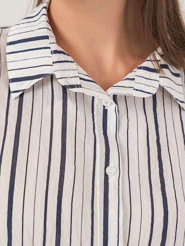 Camicia da donna di Bigdart in bianco