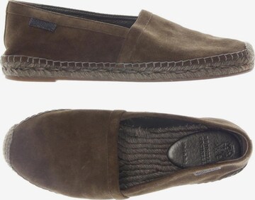 Brunello Cucinelli Flats & Loafers in 38 in Brown: front
