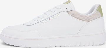 TOMMY HILFIGER Nizke superge 'BASKET CORE LITE' | bela barva: sprednja stran