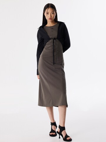 Robe Twist en marron