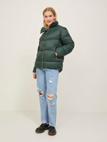 JJXX Winter Jacket 'Ellie' in Green