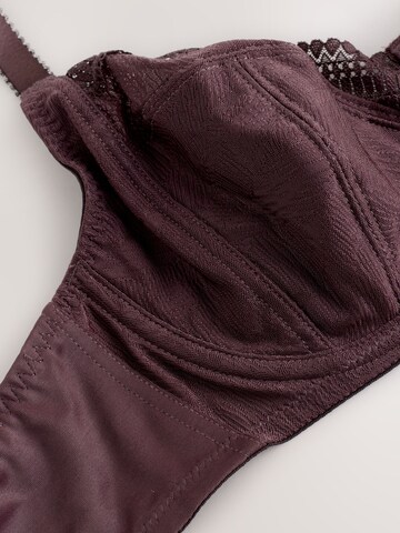 Minimizer Sutien de la Next pe mov