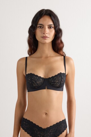 INTIMISSIMI Balconette Bra 'Denise' in Black: front