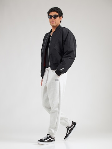 VANS Tapered Trousers in Grey