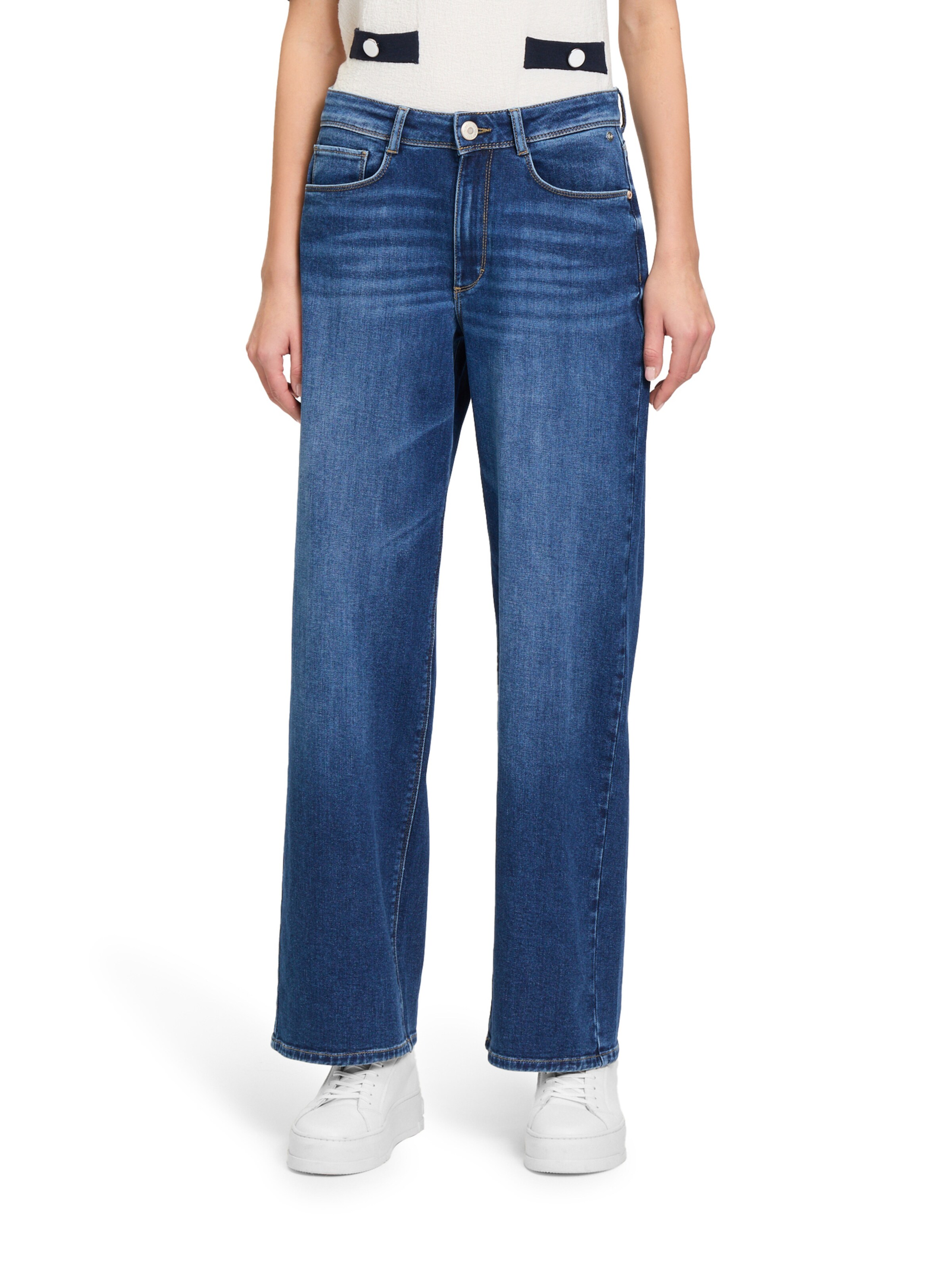 Betty & Co Regular Jeans in Blue: front